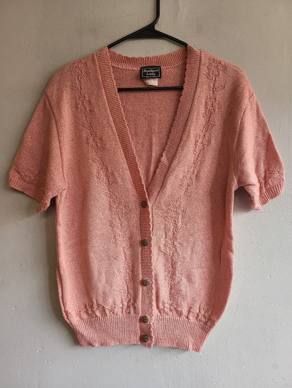 Womens small vintage short sleeve knit pink cardigan textured floral deep v-neck